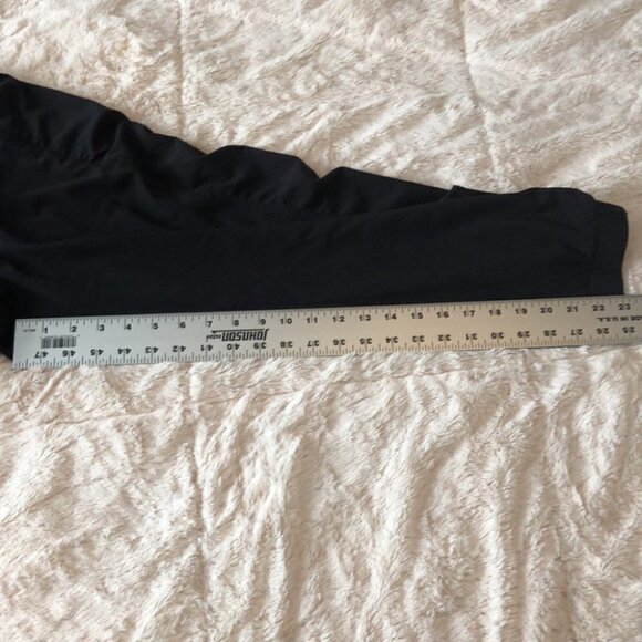 ATHLETA cropped jogger pant black workout out casual wear sz 6 - Picture 6 of 6
